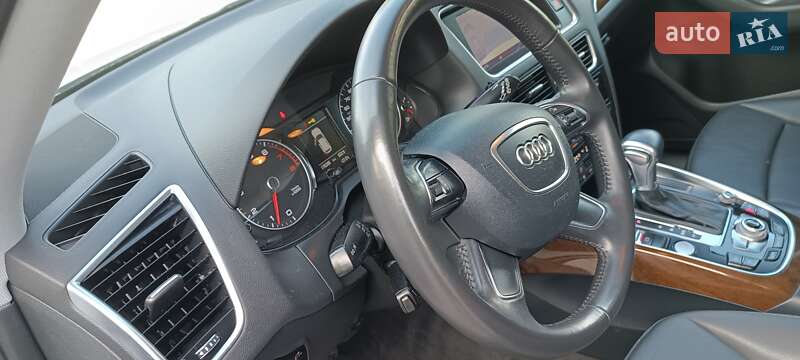 Внедорожник / Кроссовер Audi Q5 2013 в Желтых Водах