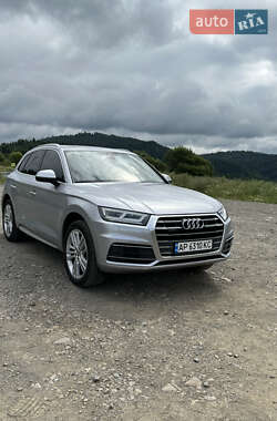Внедорожник / Кроссовер Audi Q5 2018 в Запорожье