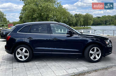 Внедорожник / Кроссовер Audi Q5 2011 в 