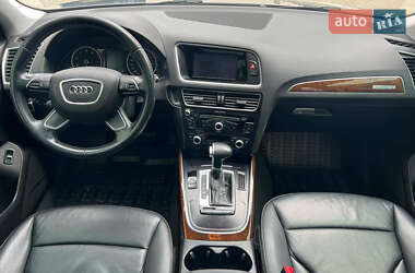 Позашляховик / Кросовер Audi Q5 2015 в 