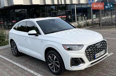 Внедорожник / Кроссовер Audi Q5 2022 в 