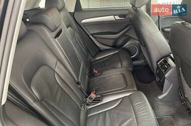 Внедорожник / Кроссовер Audi Q5 2013 в 