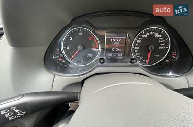 Позашляховик / Кросовер Audi Q5 2010 в 