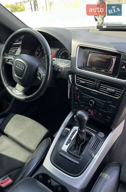 Внедорожник / Кроссовер Audi Q5 2009 в Днепре