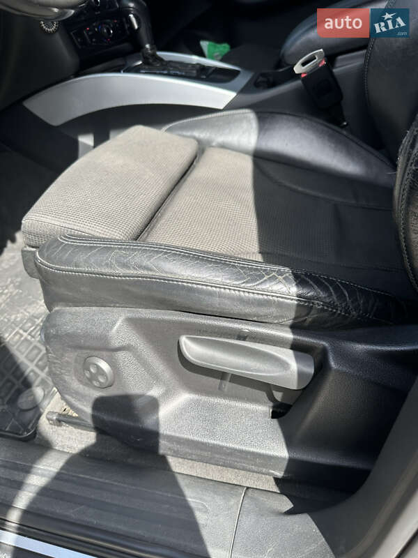 Внедорожник / Кроссовер Audi Q5 2009 в Днепре