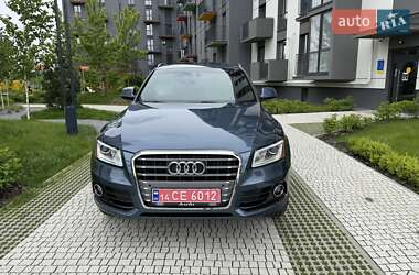 Внедорожник / Кроссовер Audi Q5 2015 в 