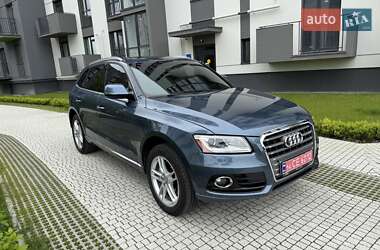 Внедорожник / Кроссовер Audi Q5 2015 в 