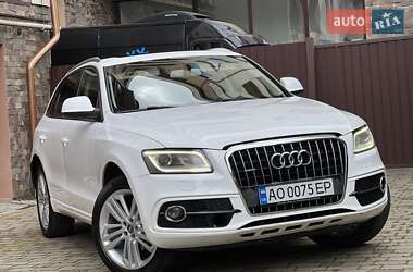 Внедорожник / Кроссовер Audi Q5 2010 в 