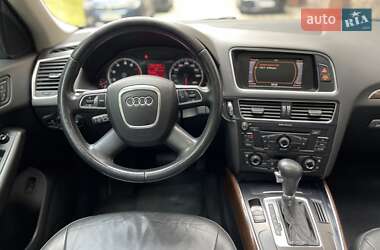 Внедорожник / Кроссовер Audi Q5 2010 в 