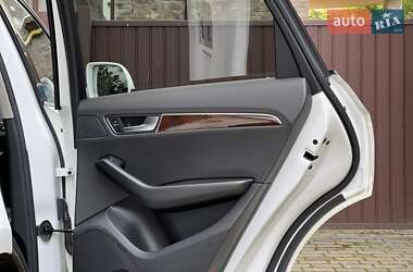 Внедорожник / Кроссовер Audi Q5 2010 в 