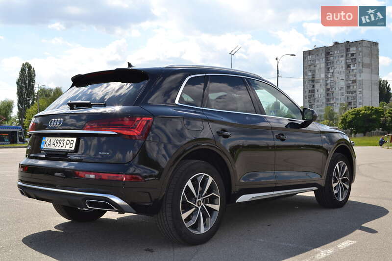 Внедорожник / Кроссовер Audi Q5 2023 в Киеве