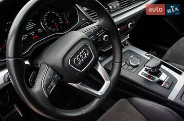 Внедорожник / Кроссовер Audi Q5 2017 в 