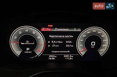 Позашляховик / Кросовер Audi Q5 2023 в 