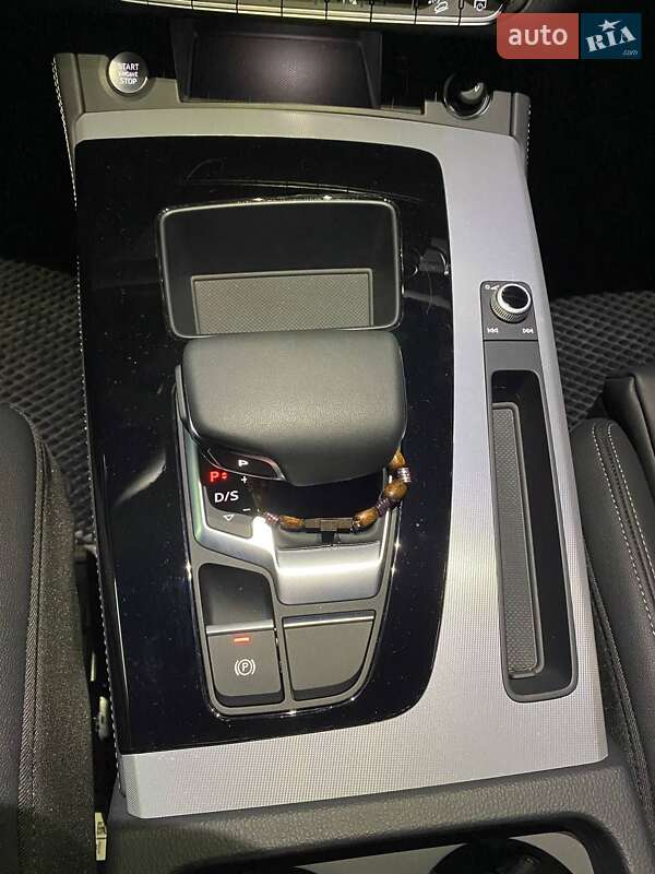 Внедорожник / Кроссовер Audi Q5 2023 в Львове