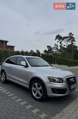 Внедорожник / Кроссовер Audi Q5 2011 в 