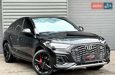 Внедорожник / Кроссовер Audi Q5 2023 в 