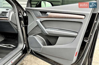 Внедорожник / Кроссовер Audi Q5 2023 в 