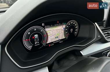 Внедорожник / Кроссовер Audi Q5 2022 в 