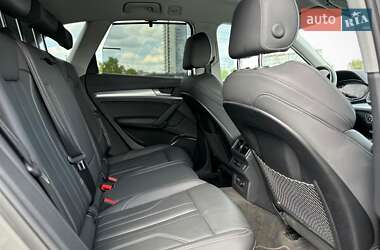 Внедорожник / Кроссовер Audi Q5 2022 в 