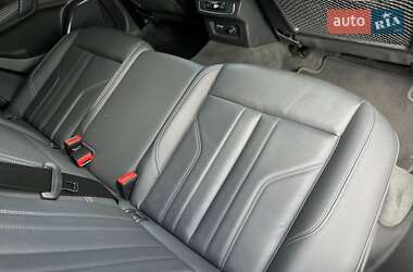 Внедорожник / Кроссовер Audi Q5 2022 в 