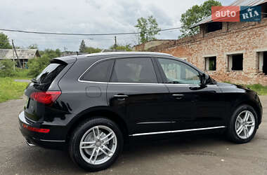 Внедорожник / Кроссовер Audi Q5 2017 в 