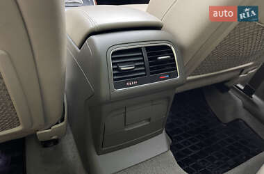 Внедорожник / Кроссовер Audi Q5 2012 в 