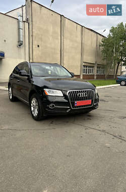 Внедорожник / Кроссовер Audi Q5 2016 в 