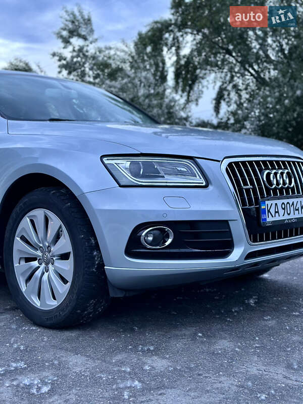 Внедорожник / Кроссовер Audi Q5 2012 в Киеве