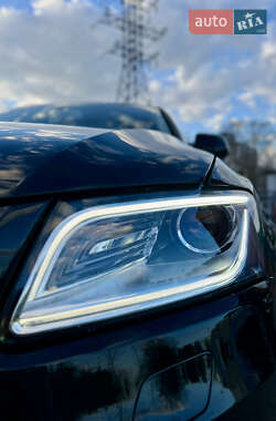 Позашляховик / Кросовер Audi Q5 2014 в 