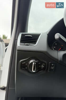 Внедорожник / Кроссовер Audi Q5 2012 в 