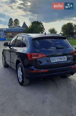 Внедорожник / Кроссовер Audi Q5 2011 в 