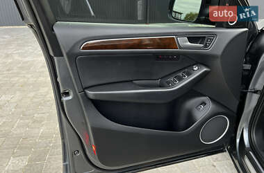 Внедорожник / Кроссовер Audi Q5 2015 в 