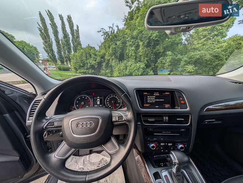 Внедорожник / Кроссовер Audi Q5 2015 в Киеве