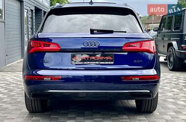 Позашляховик / Кросовер Audi Q5 2017 в 