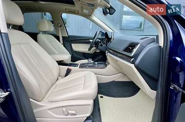 Позашляховик / Кросовер Audi Q5 2017 в 