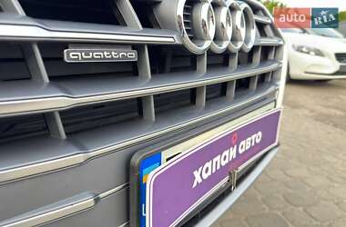 Внедорожник / Кроссовер Audi Q5 2017 в 