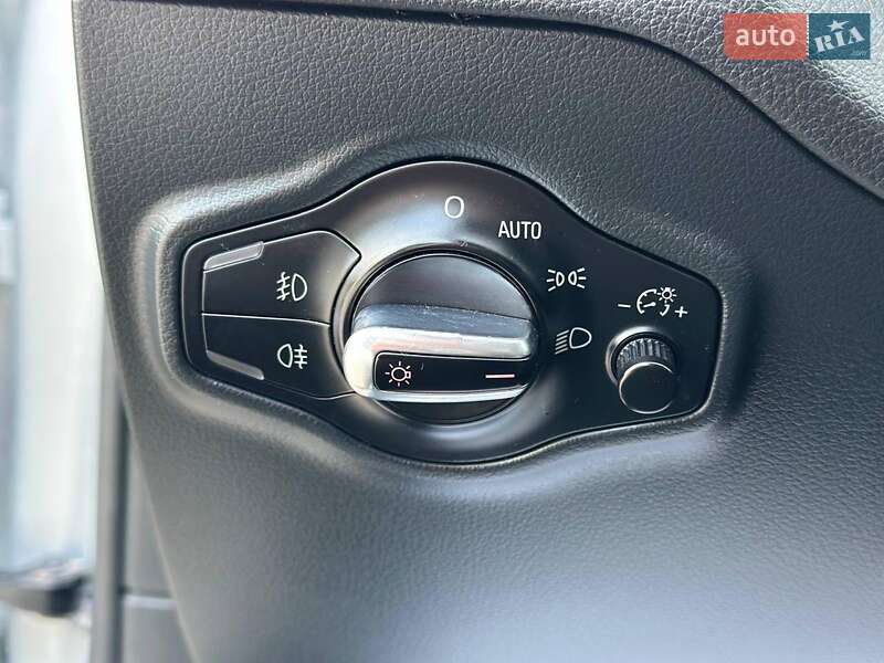 Внедорожник / Кроссовер Audi Q5 2013 в Львове