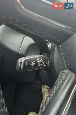 Внедорожник / Кроссовер Audi Q5 2012 в 