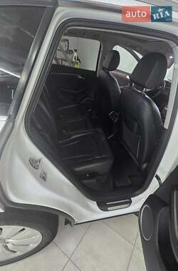 Внедорожник / Кроссовер Audi Q5 2012 в 