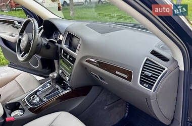 Внедорожник / Кроссовер Audi Q5 2015 в 