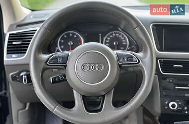 Внедорожник / Кроссовер Audi Q5 2015 в 