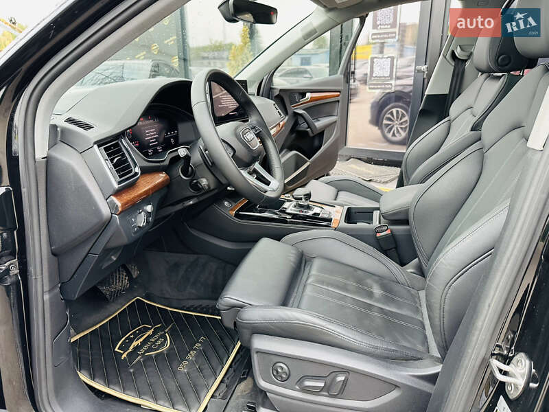 Внедорожник / Кроссовер Audi Q5 2023 в Харькове
