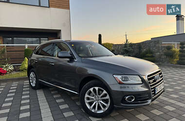 Внедорожник / Кроссовер Audi Q5 2015 в 