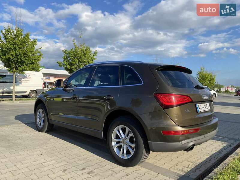 Внедорожник / Кроссовер Audi Q5 2014 в Мукачево
