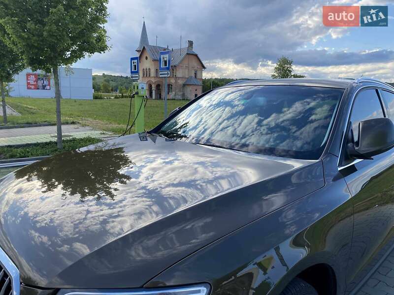 Внедорожник / Кроссовер Audi Q5 2014 в Мукачево