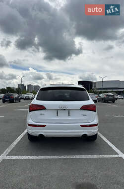 Позашляховик / Кросовер Audi Q5 2014 в 
