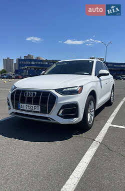 Внедорожник / Кроссовер Audi Q5 2021 в Киеве