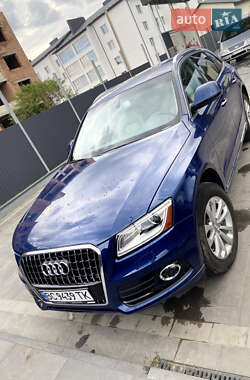 Внедорожник / Кроссовер Audi Q5 2016 в 