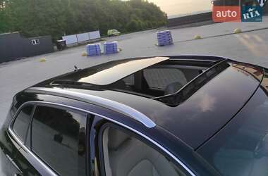 Внедорожник / Кроссовер Audi Q5 2011 в 