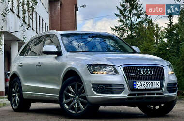Внедорожник / Кроссовер Audi Q5 2009 в 